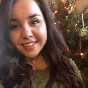 Meet your Posher, Nikole